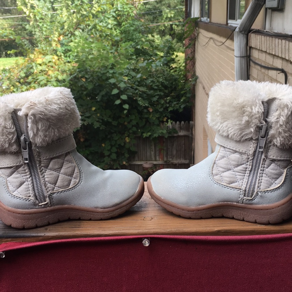 ⭐️Girls boots